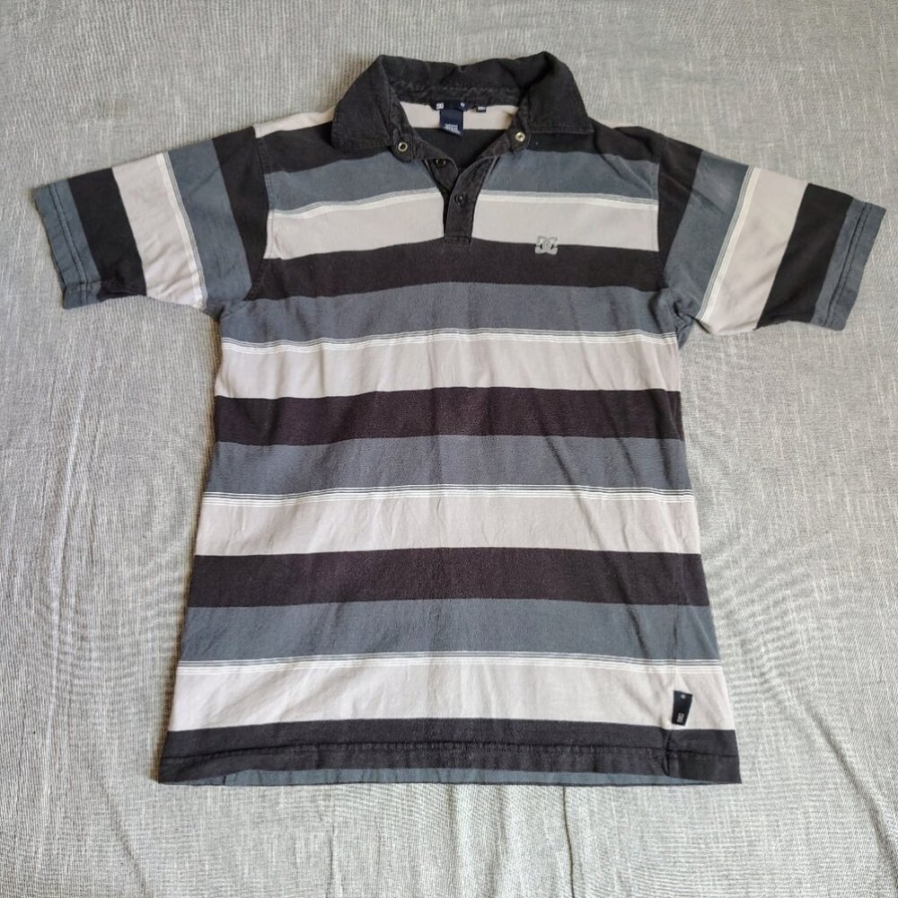VINTAGE DC‎ Shoe Company Shirt Size Medium Black Gray Striped Rugby Polo Skater